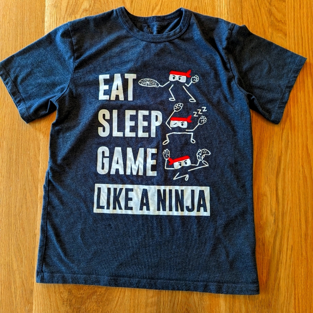 Kids T-shirt size large